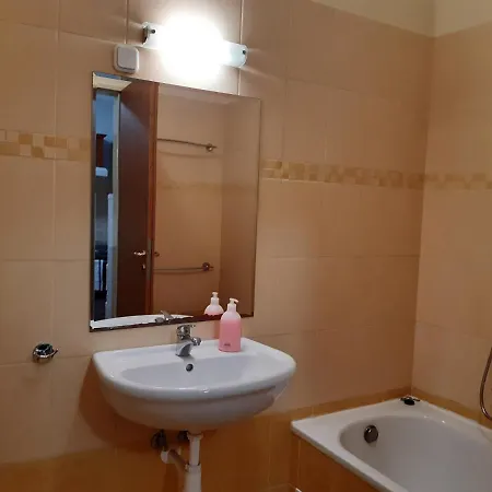 Pipacs Apartment