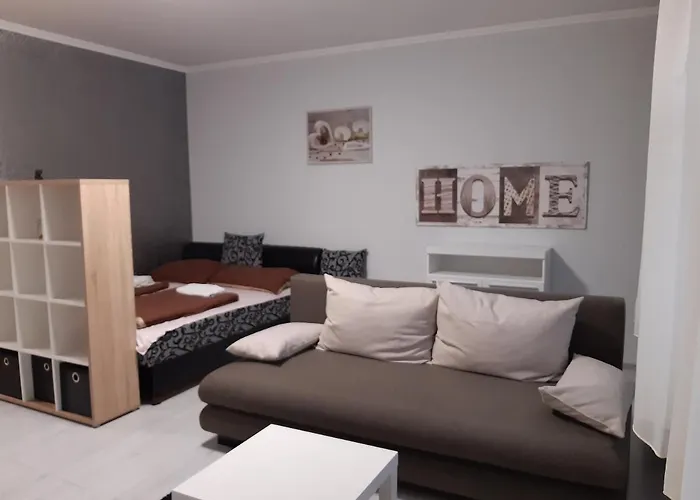 Pipacs Бекешчаба